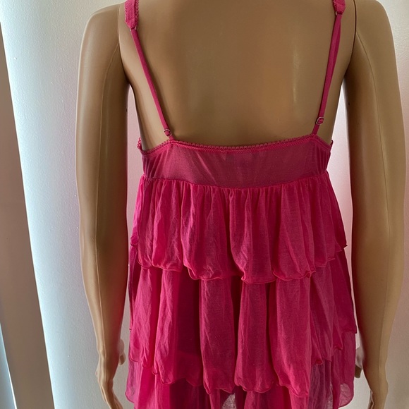 Victoria Secret Large Ruffled Top - Picture 6 of 7